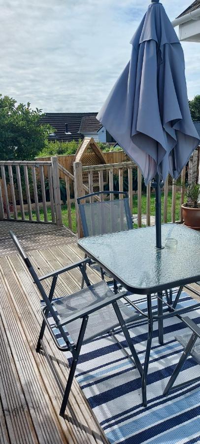 Sea Crest, Beautiful Home In Tenby With Sea Views Exterior photo